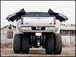 0711tr_06_z+ford_f650+rear_view.jpg