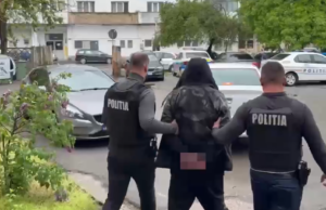 Un craiovean a rămas fără cauciucuri de două ori…în aceeași poveste