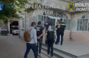 15 percheziții la persoane și firme suspectate de gestionarea ilegală a deșeurilor